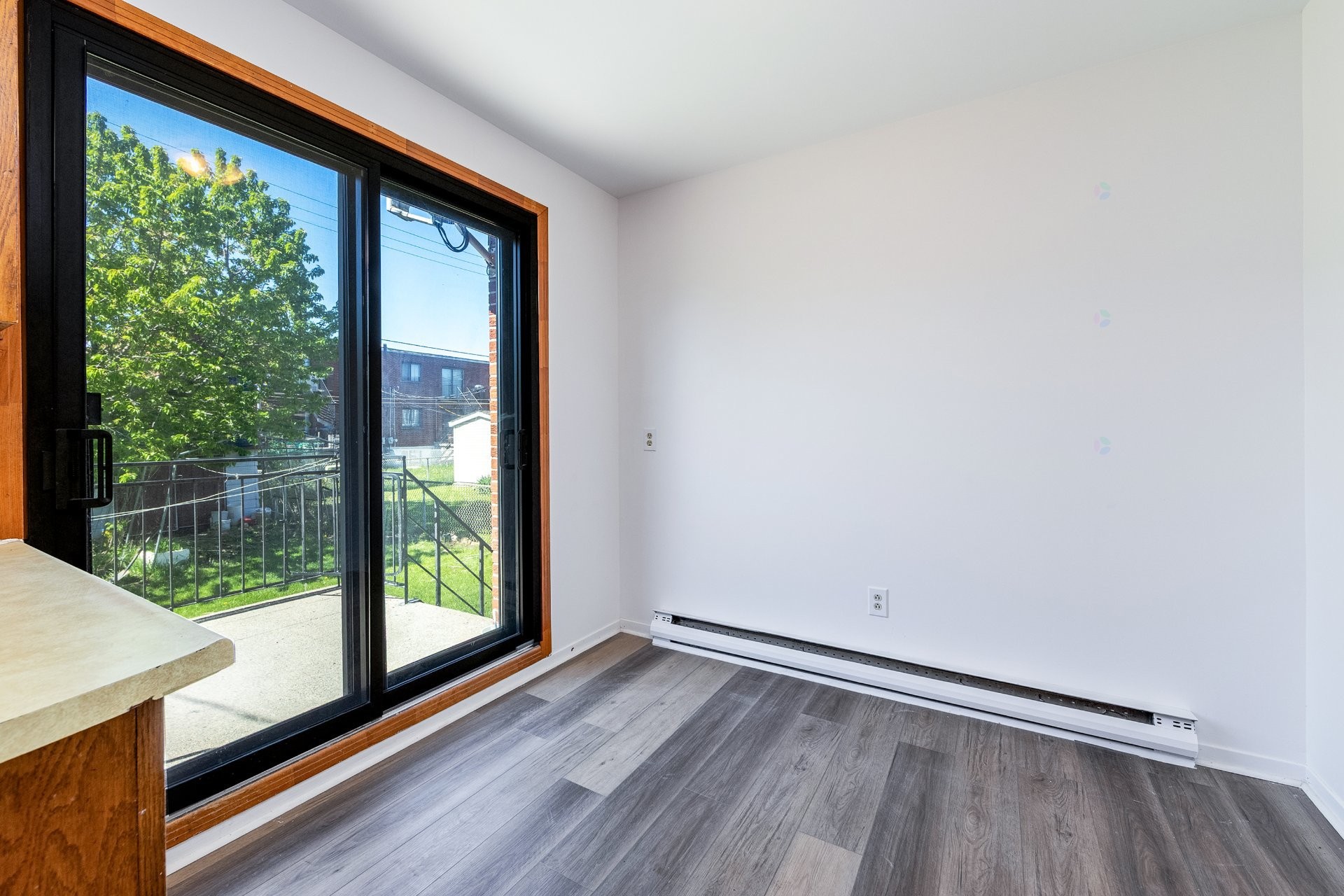 









4030


Rue Jacques-Porlier

,
Montréal (Mercier/Hochelaga-Maisonneuve),




QC
H1K4M2


