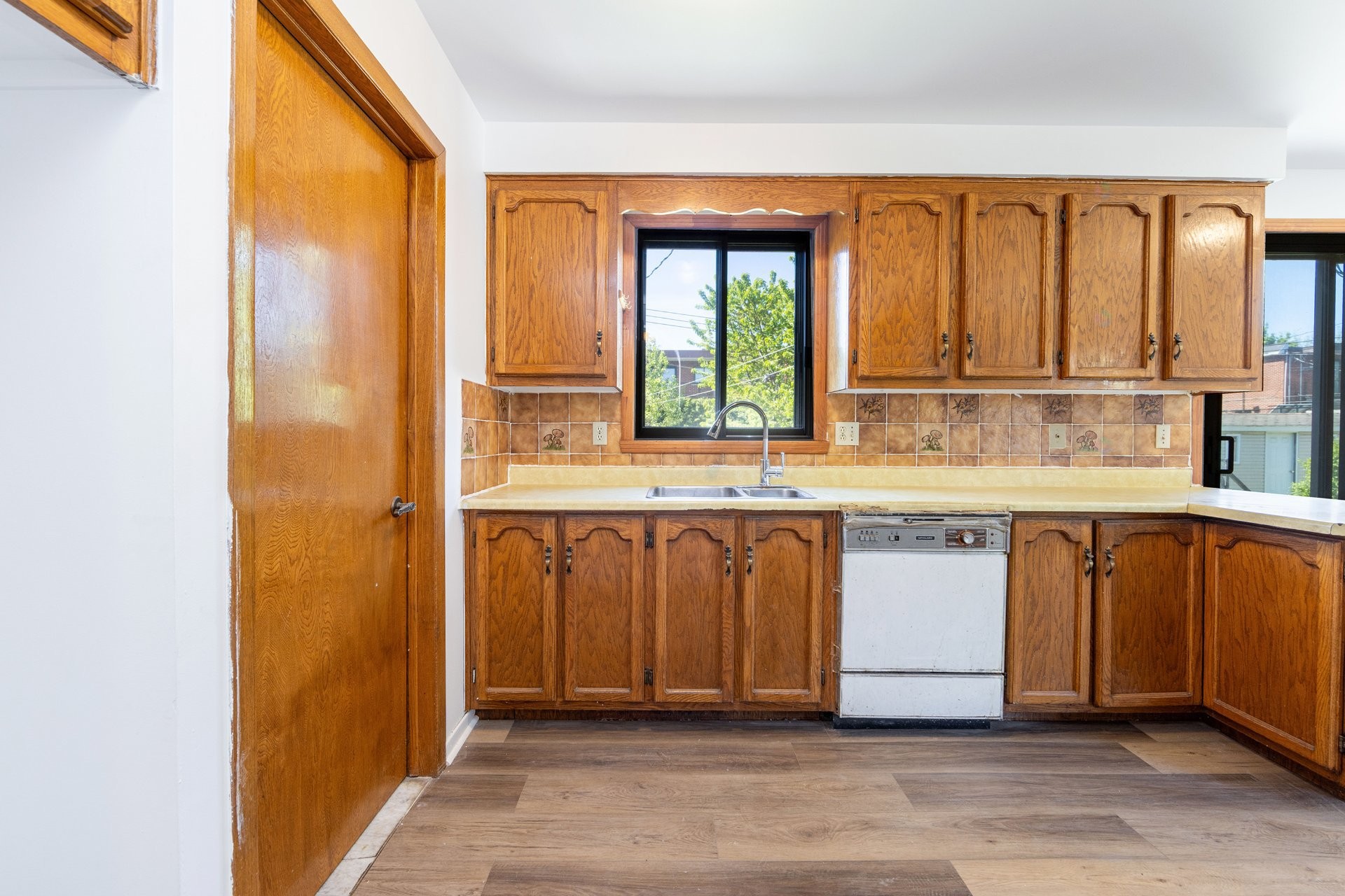 









4030


Rue Jacques-Porlier

,
Montréal (Mercier/Hochelaga-Maisonneuve),




QC
H1K4M2

