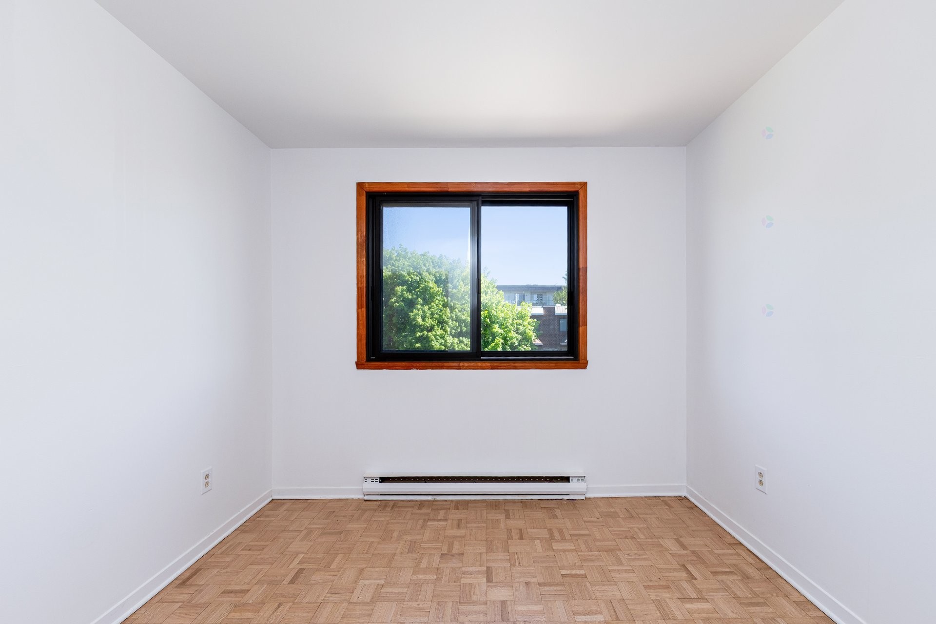 









4030


Rue Jacques-Porlier

,
Montréal (Mercier/Hochelaga-Maisonneuve),




QC
H1K4M2

