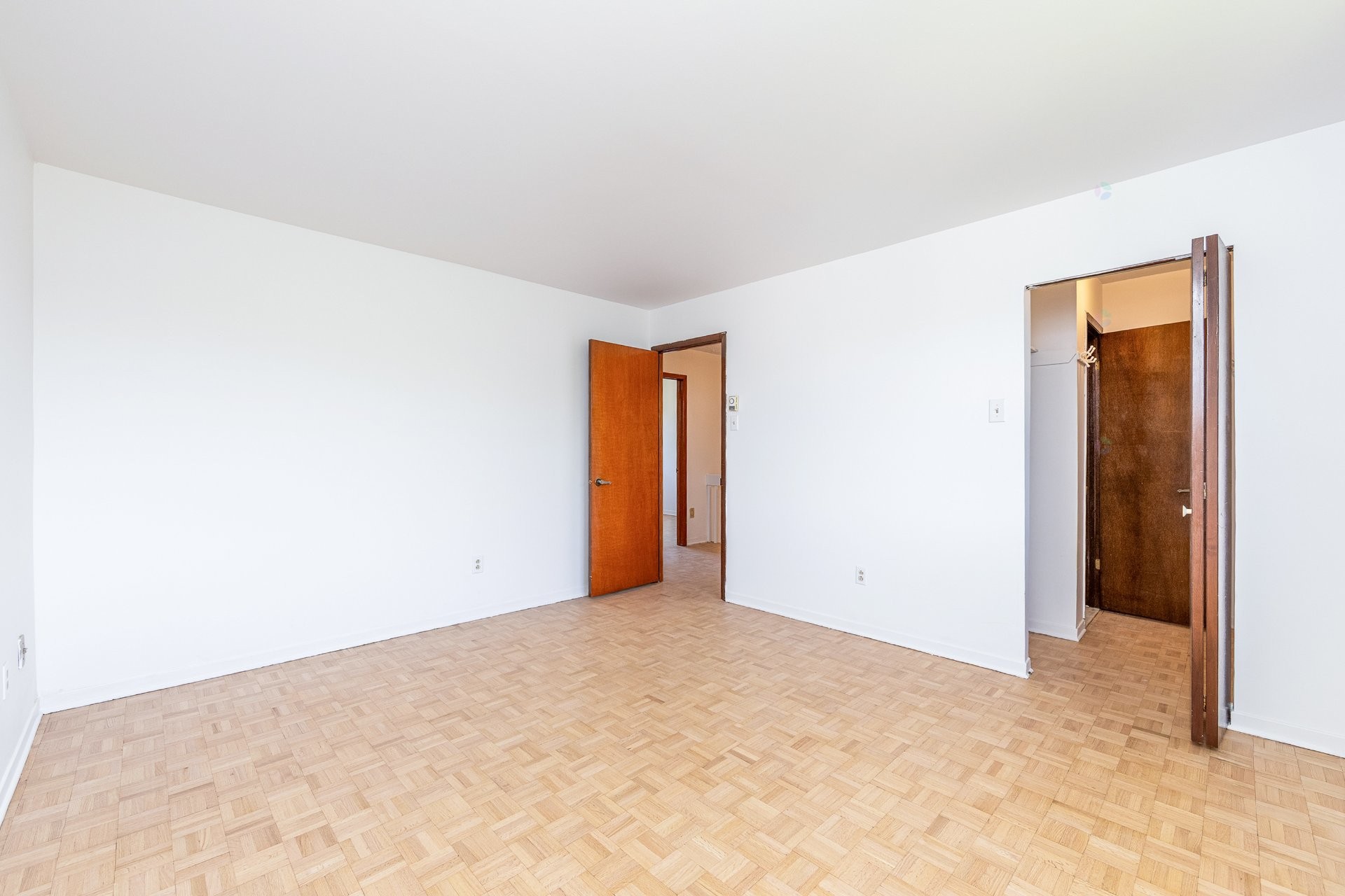 









4030


Rue Jacques-Porlier

,
Montréal (Mercier/Hochelaga-Maisonneuve),




QC
H1K4M2

