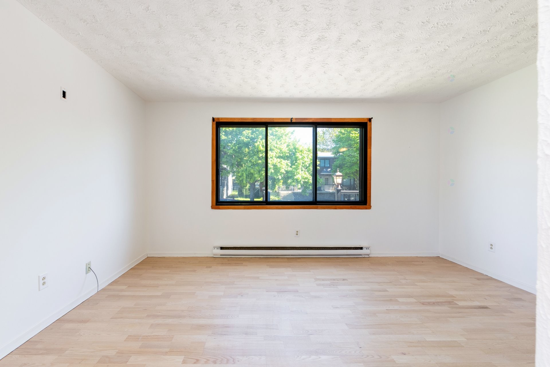 









4030


Rue Jacques-Porlier

,
Montréal (Mercier/Hochelaga-Maisonneuve),




QC
H1K4M2

