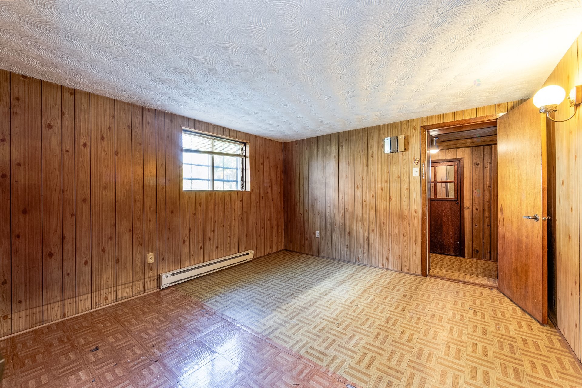 









4030


Rue Jacques-Porlier

,
Montréal (Mercier/Hochelaga-Maisonneuve),




QC
H1K4M2

