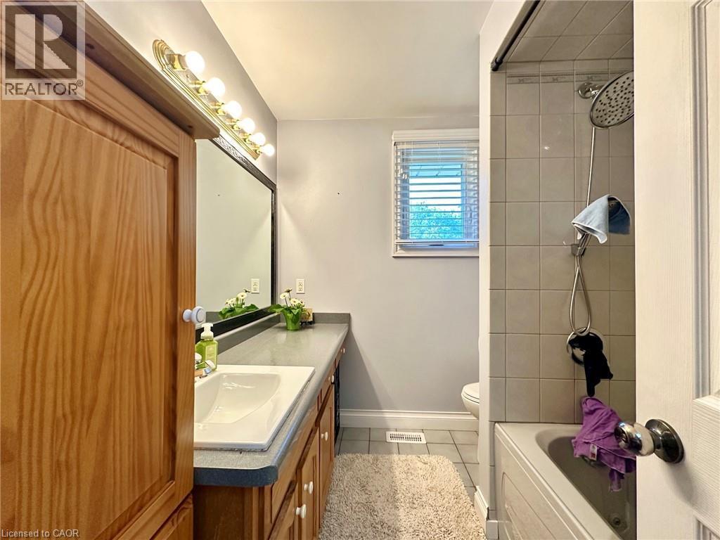 












10 BALTIC Circle

,
Waterford,




Ontario
N0E1Y0

