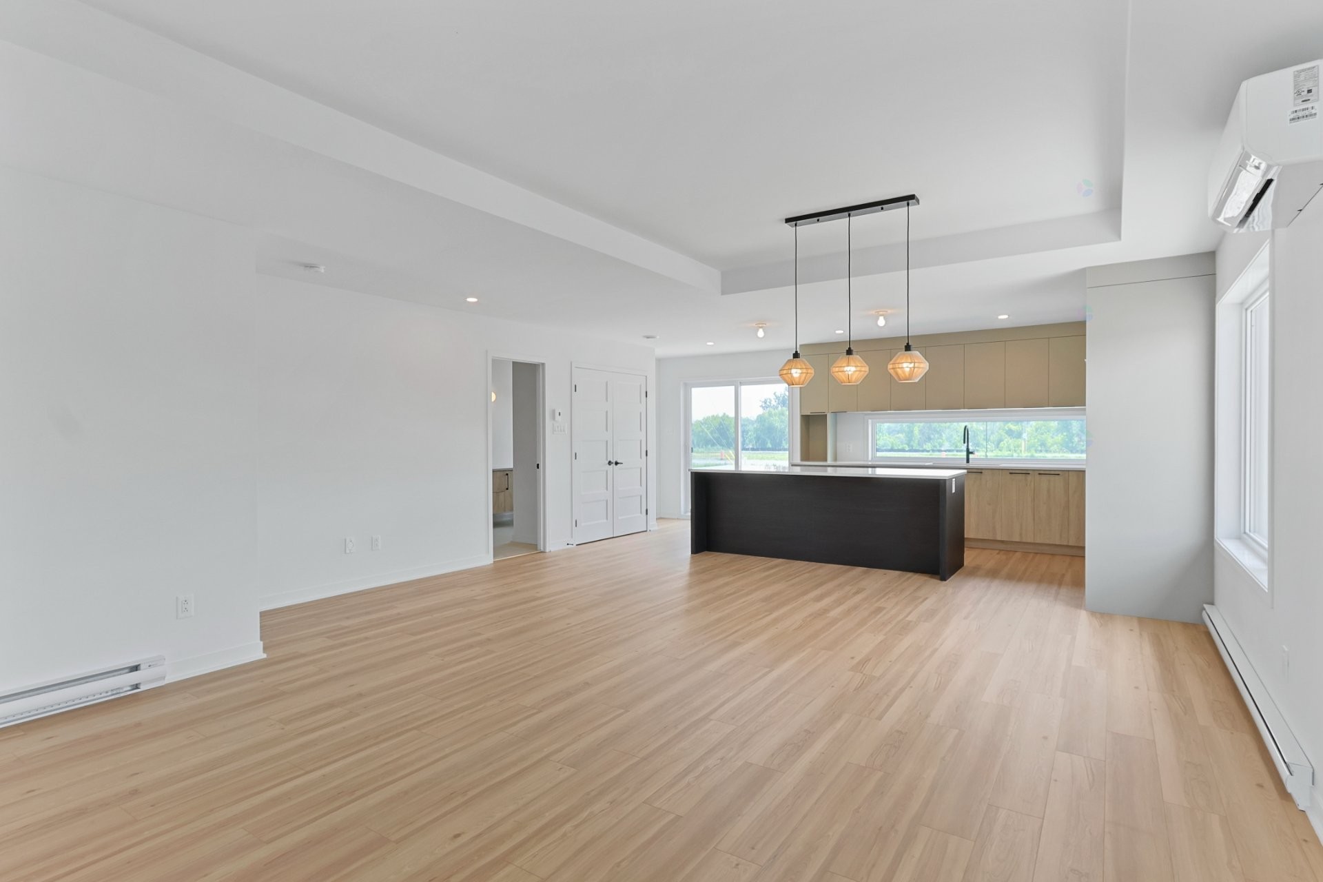









81


Rue des Pêcheurs

,
Saint-Louis-de-Gonzague,




QC
J0S1T0

