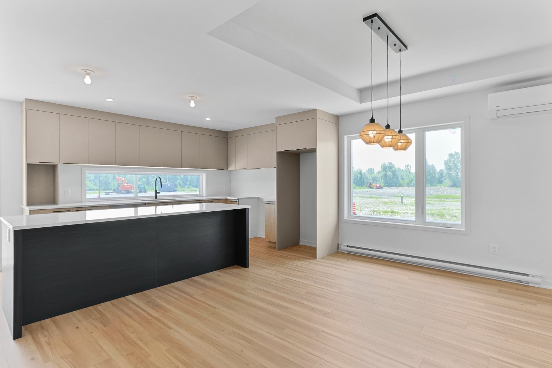 









81


Rue des Pêcheurs

,
Saint-Louis-de-Gonzague,




QC
J0S1T0

