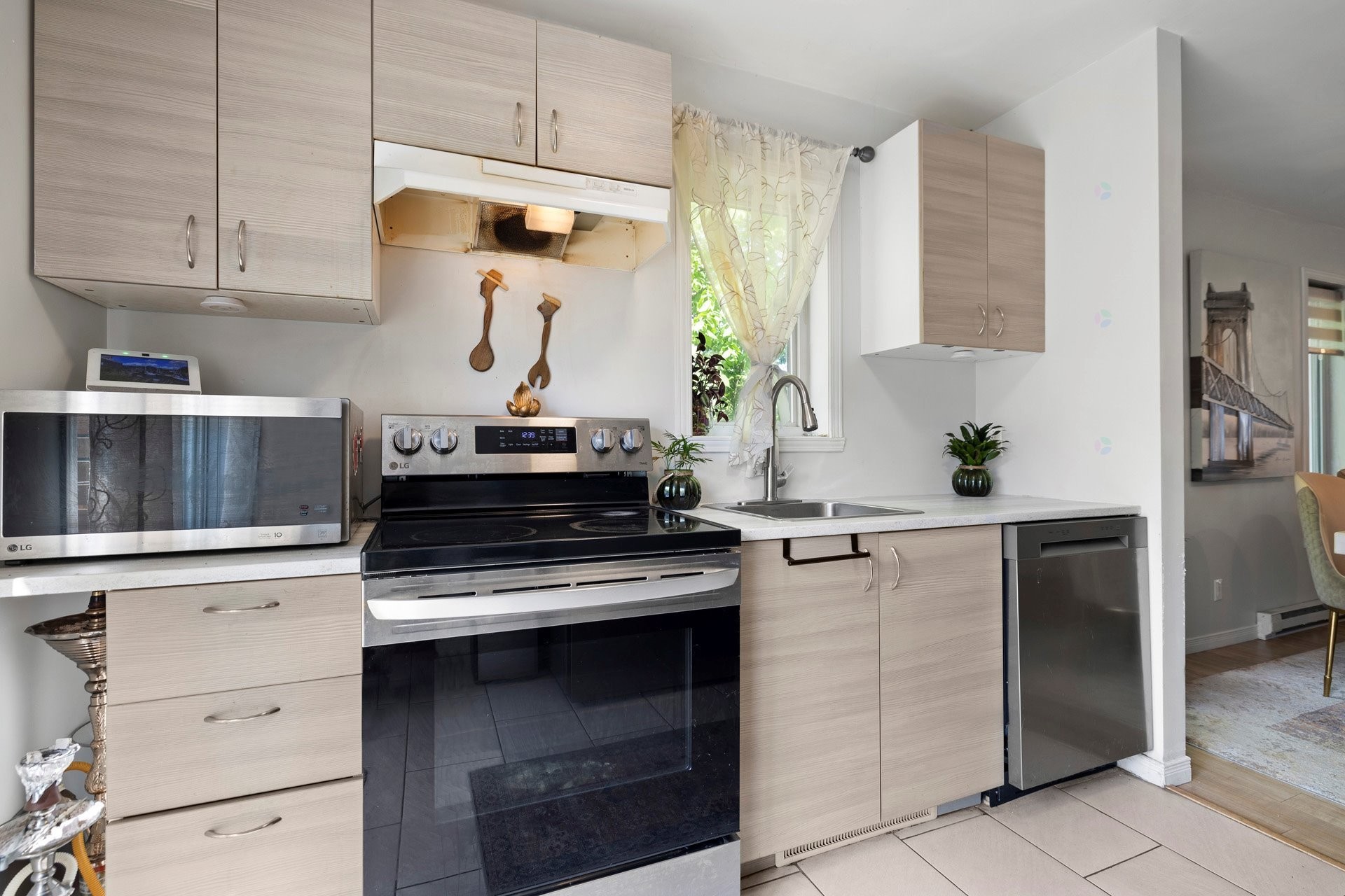 









357BZ


Ch. du Fleuve

,
Coteau-du-Lac,




QC
J0P1B0

