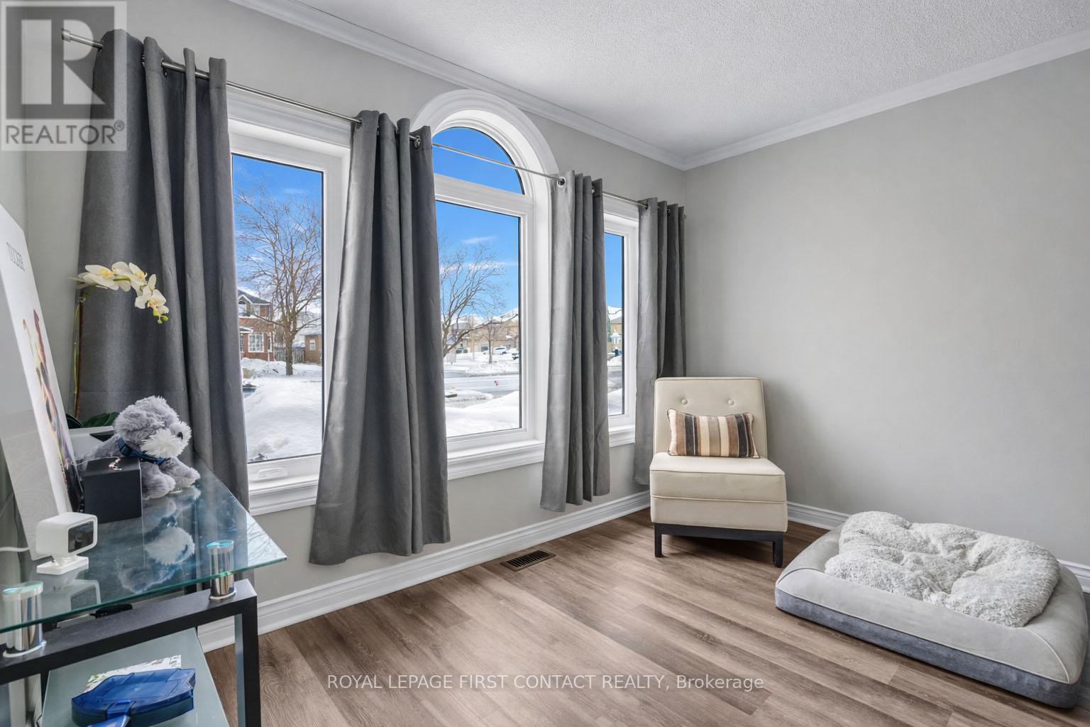 












340 LIVINGSTONE STREET W

,
Barrie,




Ontario
L4N7C5


