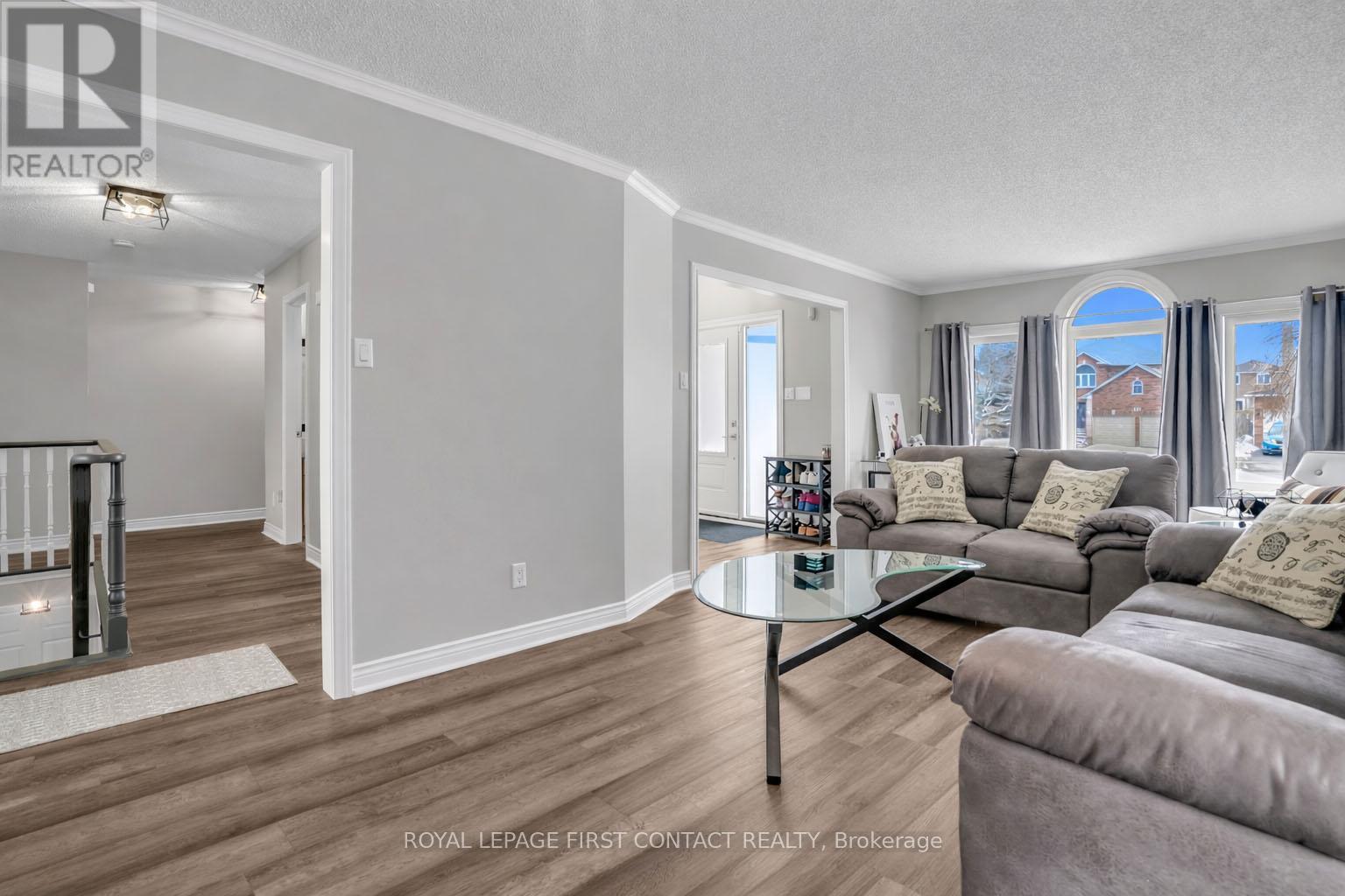 












340 LIVINGSTONE STREET W

,
Barrie,




Ontario
L4N7C5

