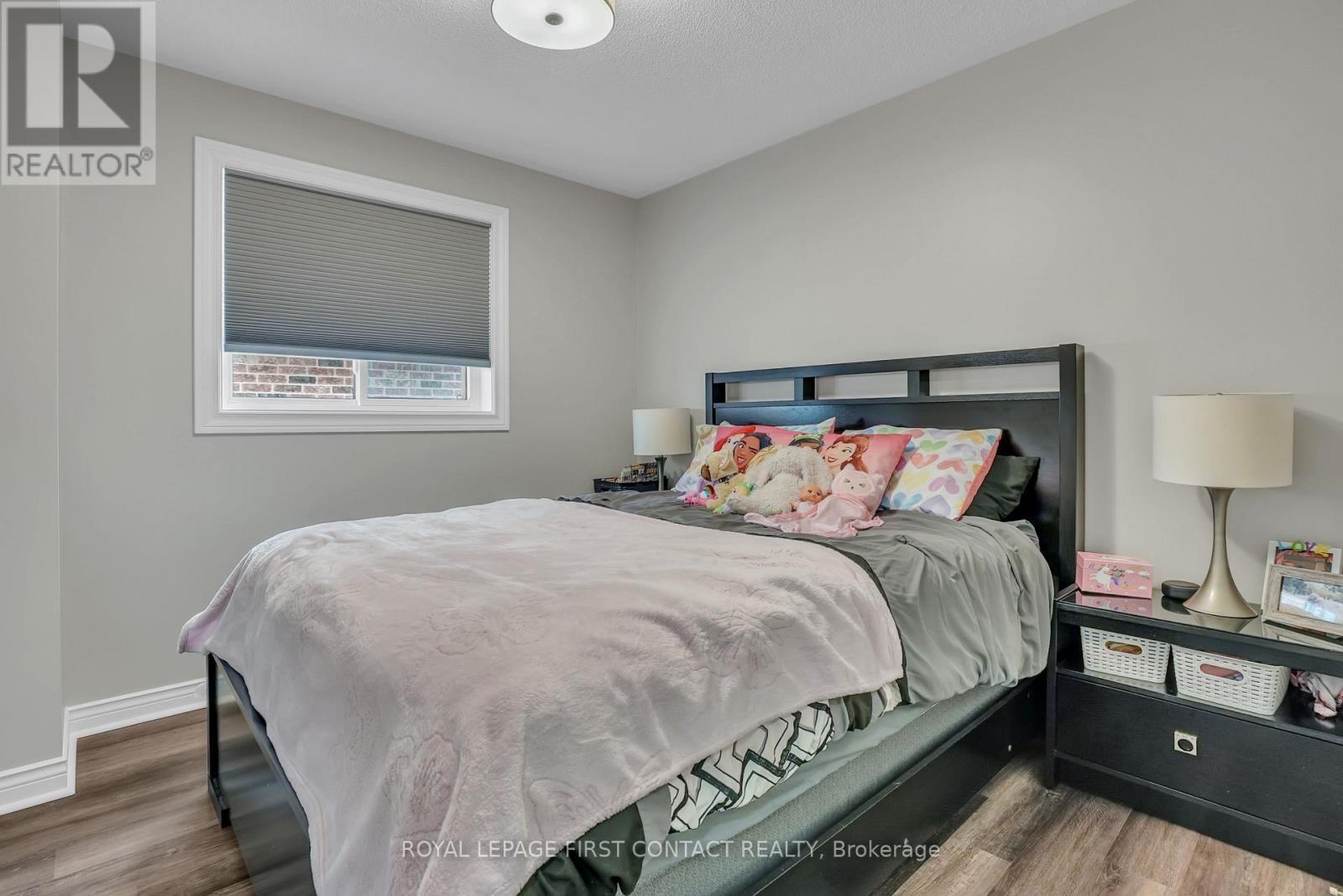 












340 LIVINGSTONE STREET W

,
Barrie,




Ontario
L4N7C5

