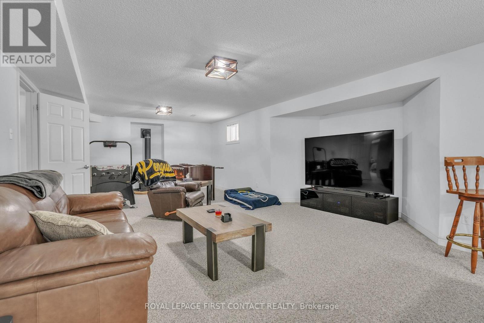 












340 LIVINGSTONE STREET W

,
Barrie,




Ontario
L4N7C5

