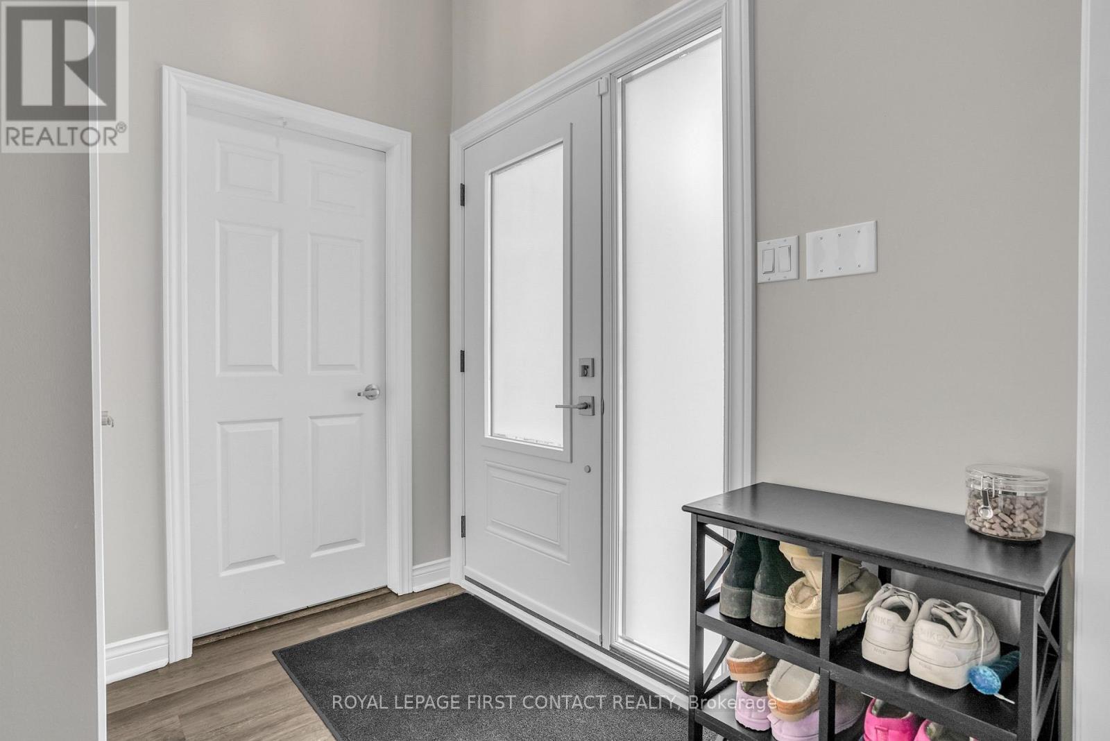 












340 LIVINGSTONE STREET W

,
Barrie,




Ontario
L4N7C5

