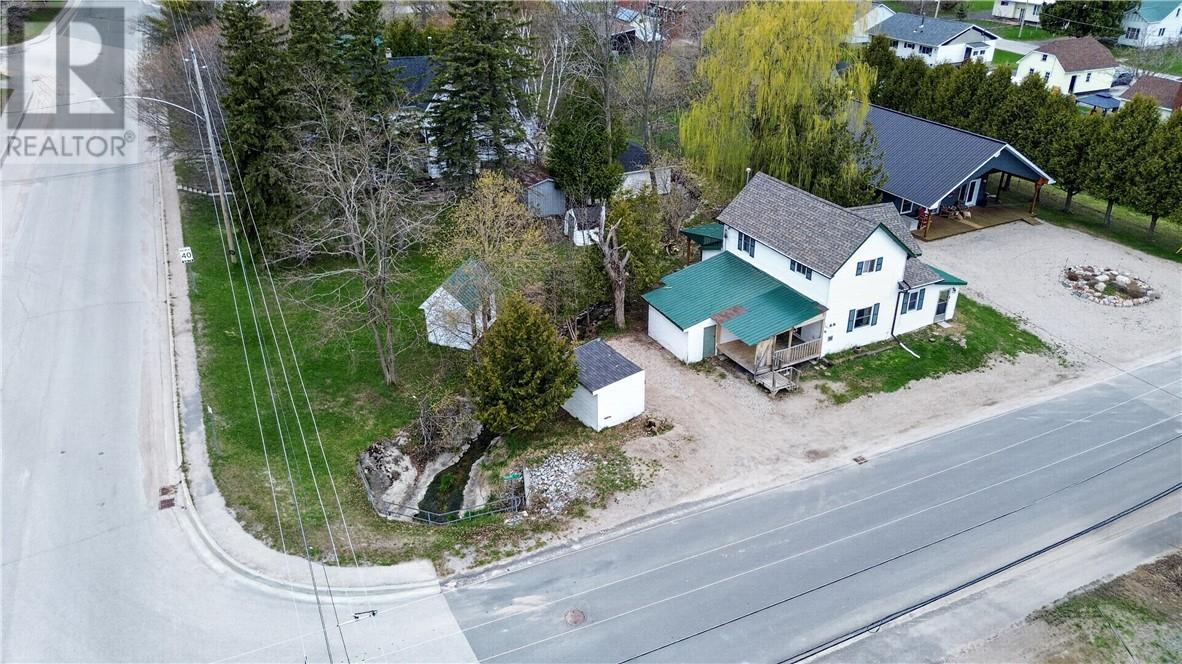 












1 Phipps Street

,
Gore Bay, Manitoulin Island,




Ontario
P0P1H0

