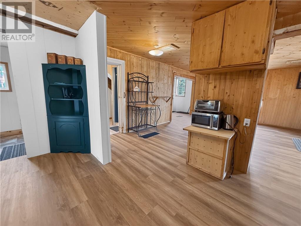 












1 Phipps Street

,
Gore Bay, Manitoulin Island,




Ontario
P0P1H0

