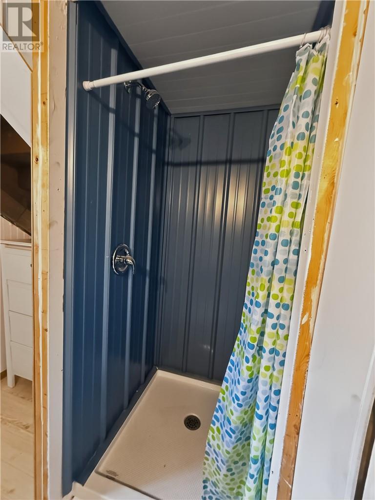 












1 Phipps Street

,
Gore Bay, Manitoulin Island,




Ontario
P0P1H0

