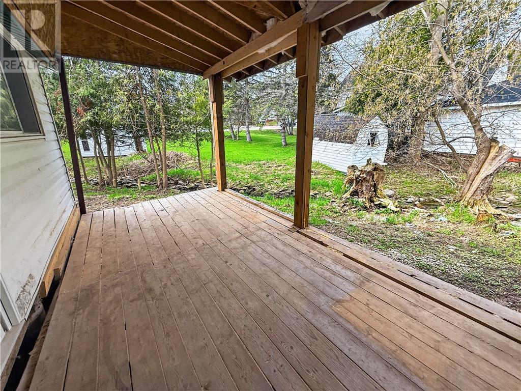 












1 Phipps Street

,
Gore Bay, Manitoulin Island,




Ontario
P0P1H0

