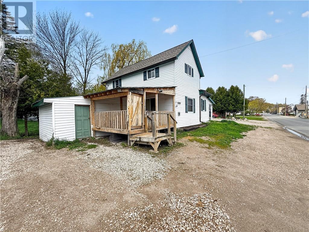 












1 Phipps Street

,
Gore Bay, Manitoulin Island,




Ontario
P0P1H0

