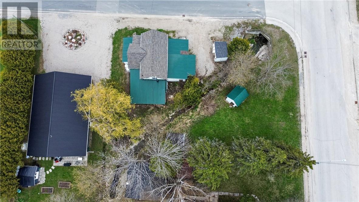 












1 Phipps Street

,
Gore Bay, Manitoulin Island,




Ontario
P0P1H0

