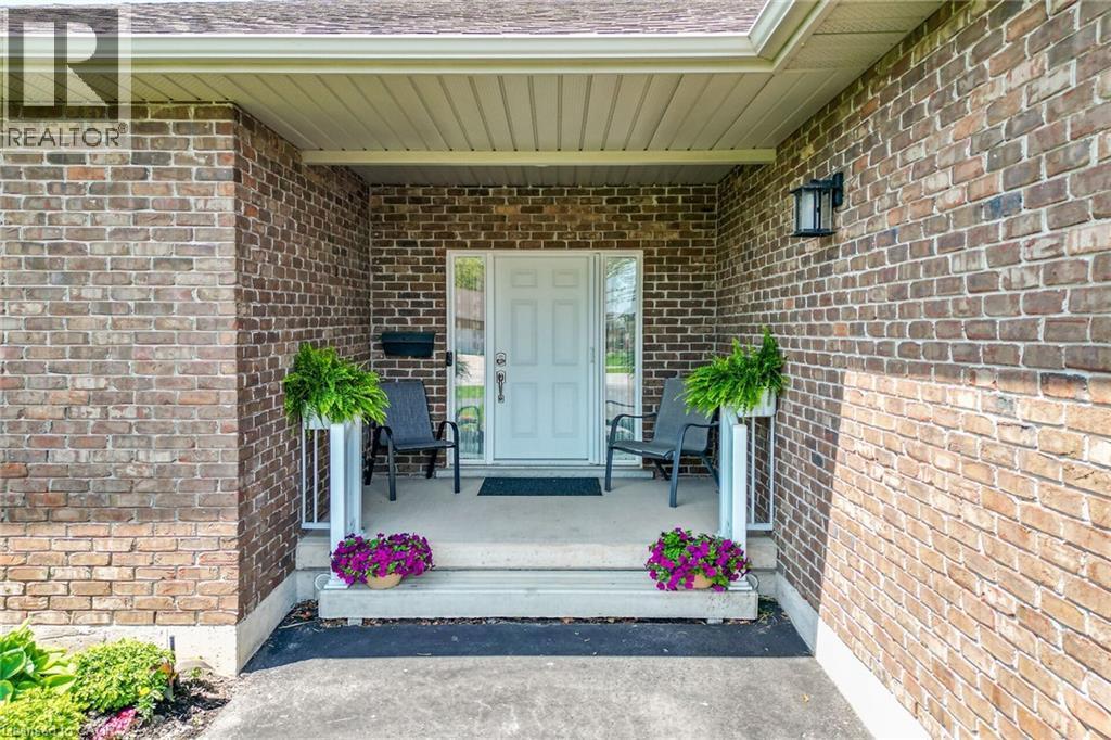 












353 STATION Street

,
Smithville,




Ontario
L0R2A0

