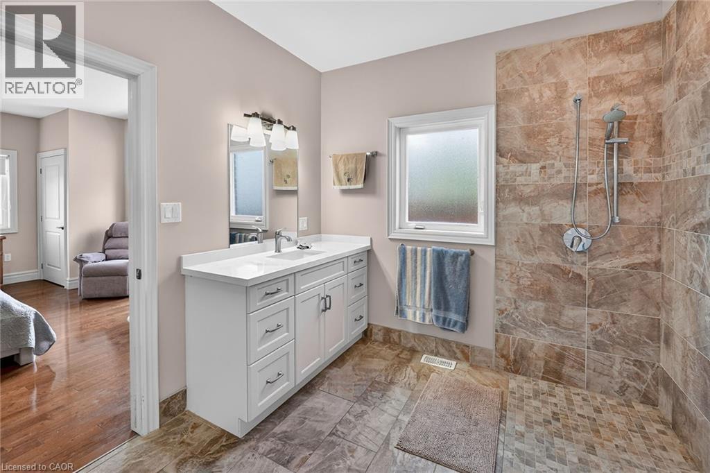 












353 STATION Street

,
Smithville,




Ontario
L0R2A0

