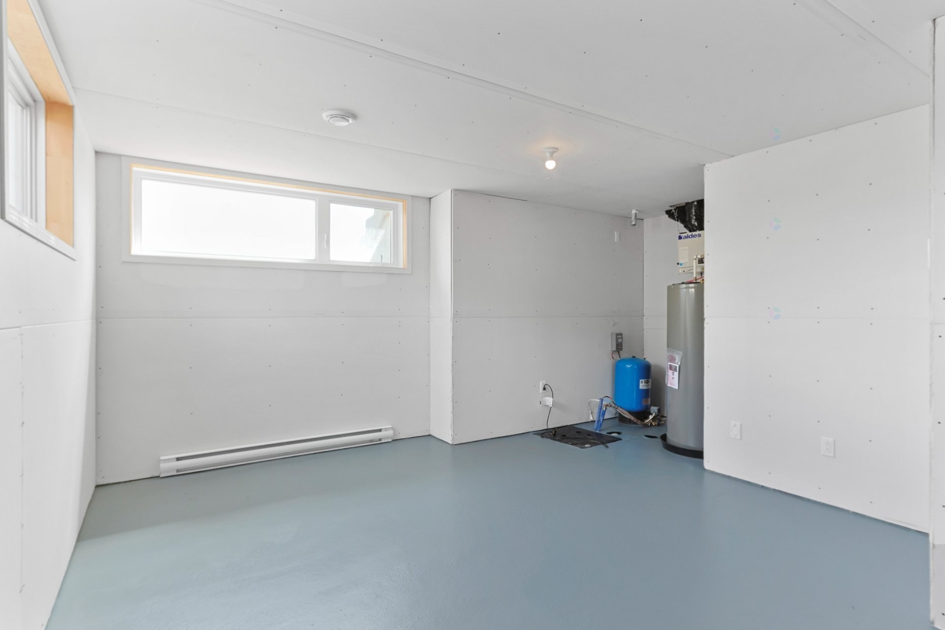 









67Z


Rue des Pêcheurs

,
Saint-Louis-de-Gonzague,




QC
J0S1T0

