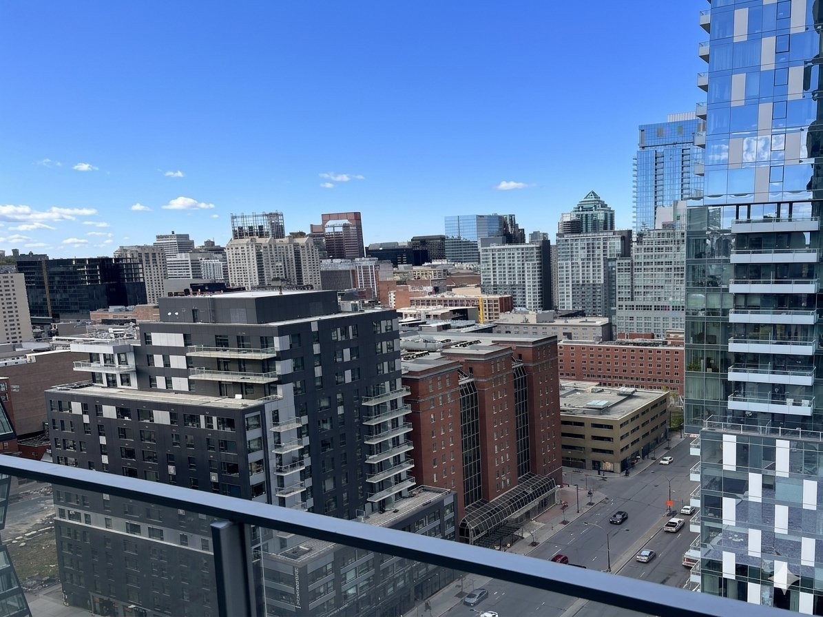 









1500


Boul. René-Lévesque O.

, 2001,
Montréal (Ville-Marie),




QC
H3G0H6

