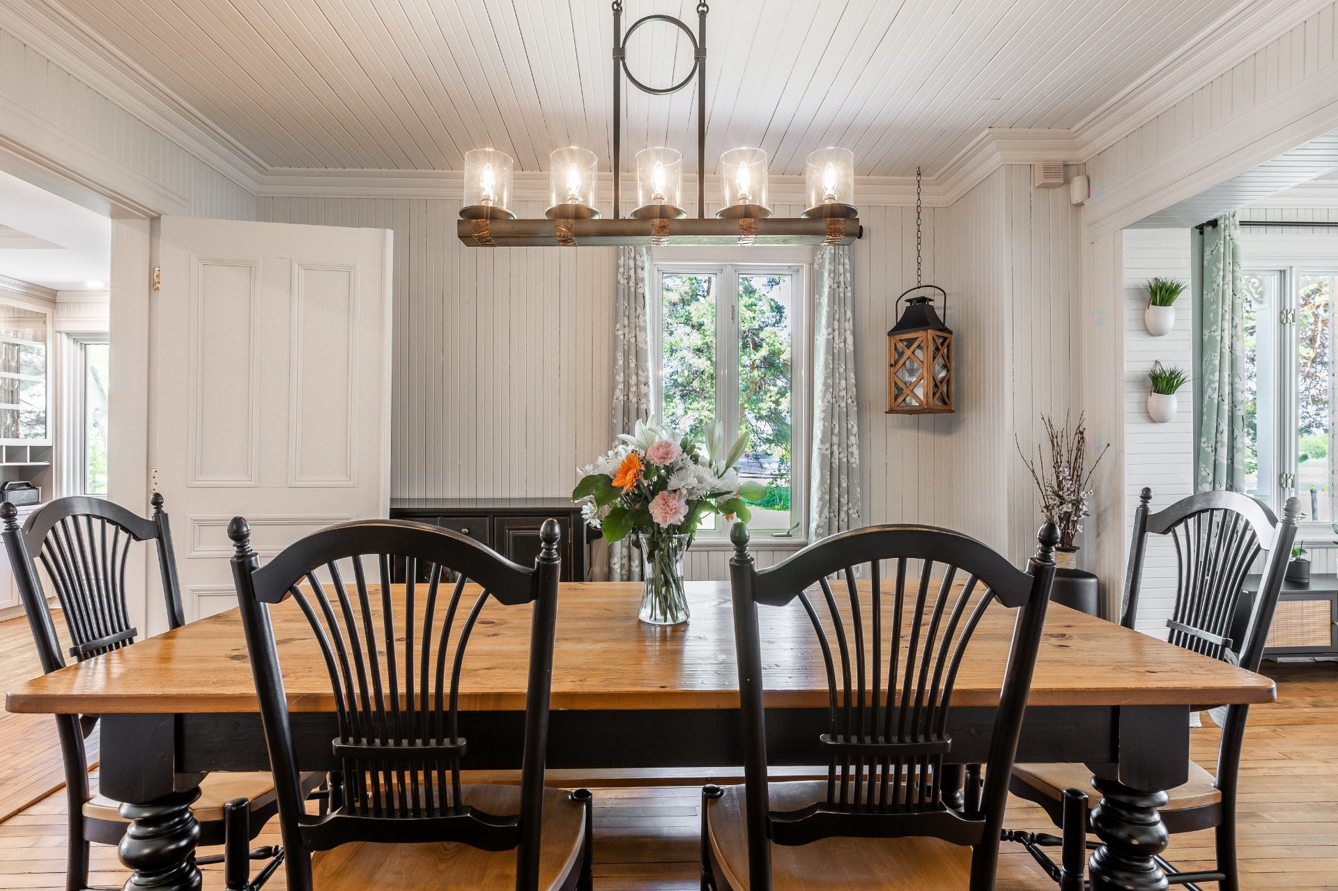 









1092


Grande-Côte

,
Sainte-Geneviève-de-Berthier,




QC
J0K1A0

