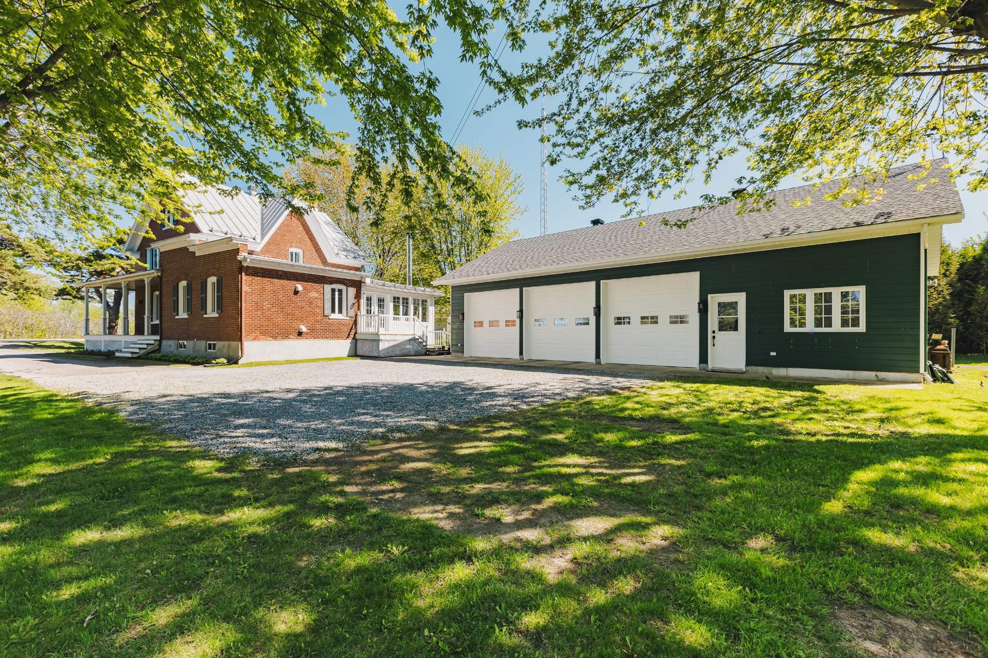 









1092


Grande-Côte

,
Sainte-Geneviève-de-Berthier,




QC
J0K1A0

