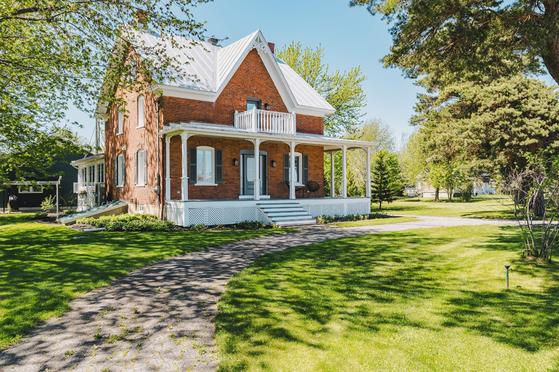 









1092


Grande-Côte

,
Sainte-Geneviève-de-Berthier,




QC
J0K1A0

