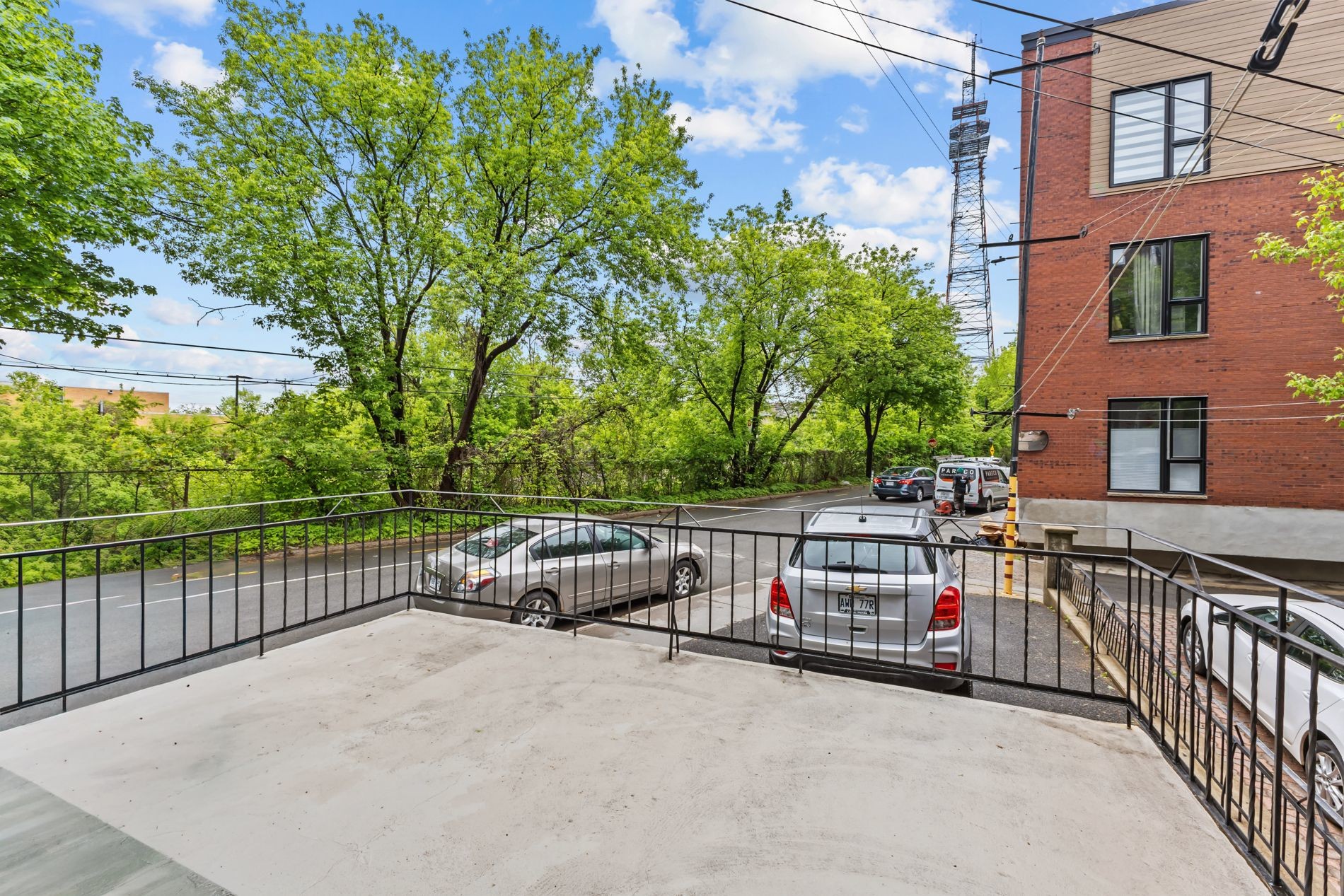 









2130


Av. Marcil

,
Montréal (Côte-des-Neiges/Notre-Dame-de-Grâce),




QC
H4A2Z1

