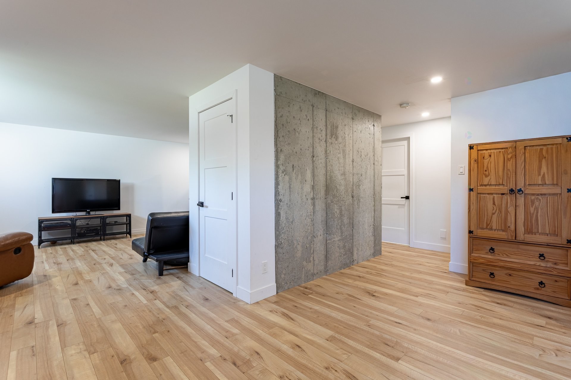 









8385


Rue Damase-St-Arnaud

,
Bécancour,




QC
G9H0Y7


