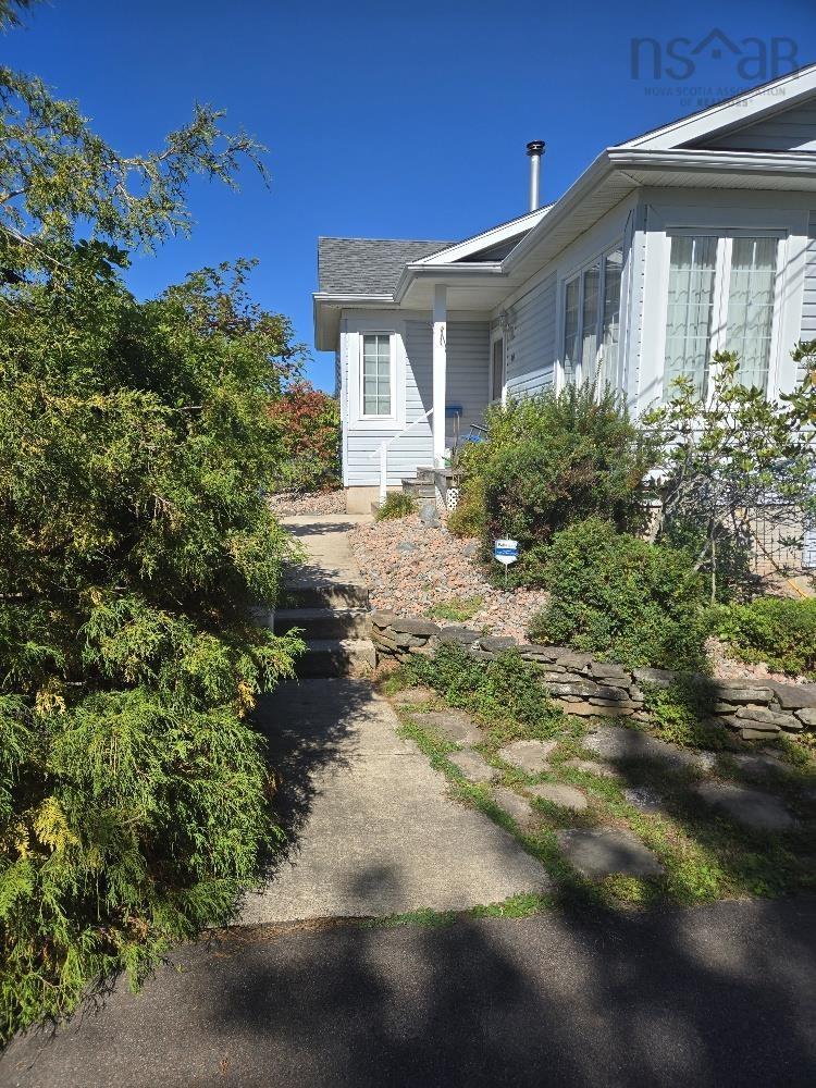 












40 Silverwood Dr.

,
Valley,




NS
B2N 6Y6

