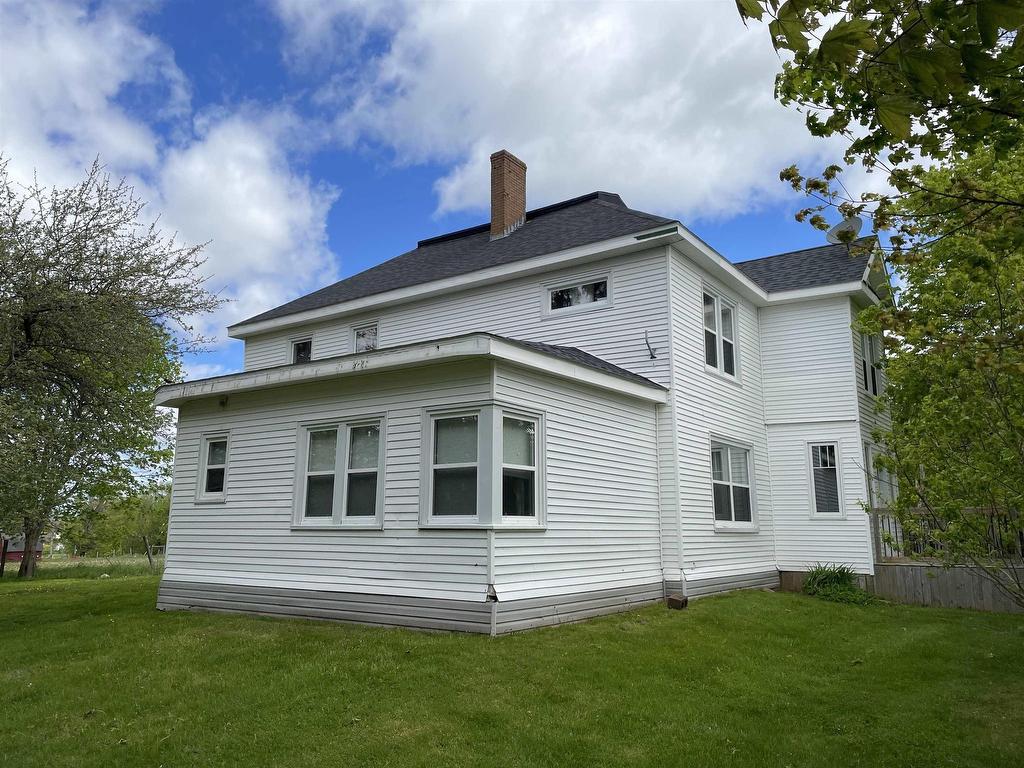 












165 Ryland Avenue

,
Bible Hill,




NS
B2N 2V5

