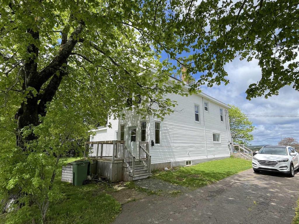












165 Ryland Avenue

,
Bible Hill,




NS
B2N 2V5

