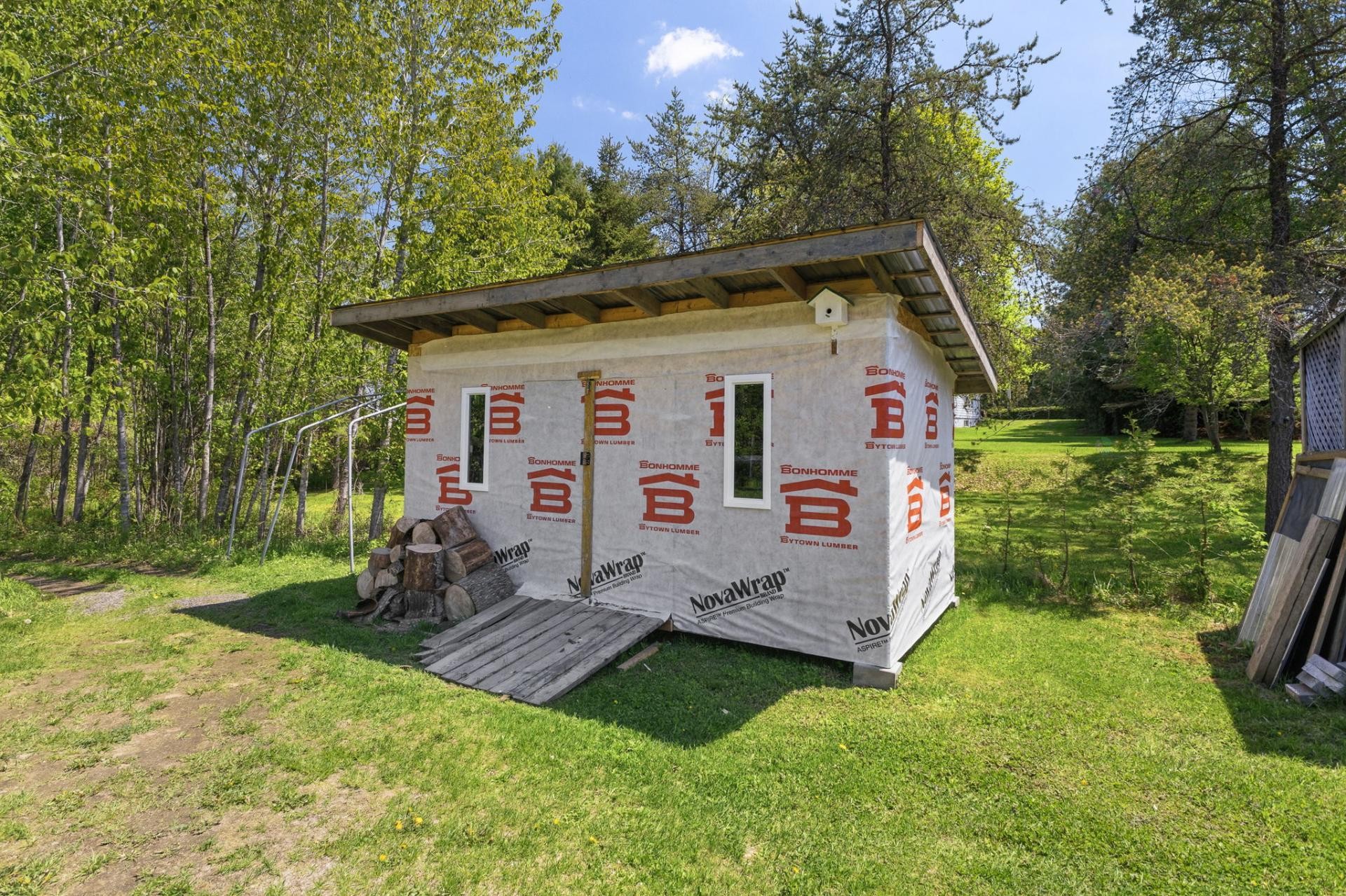 









2030


Ch. de la Rouge

,
Papineauville,




QC
J0V1R0

