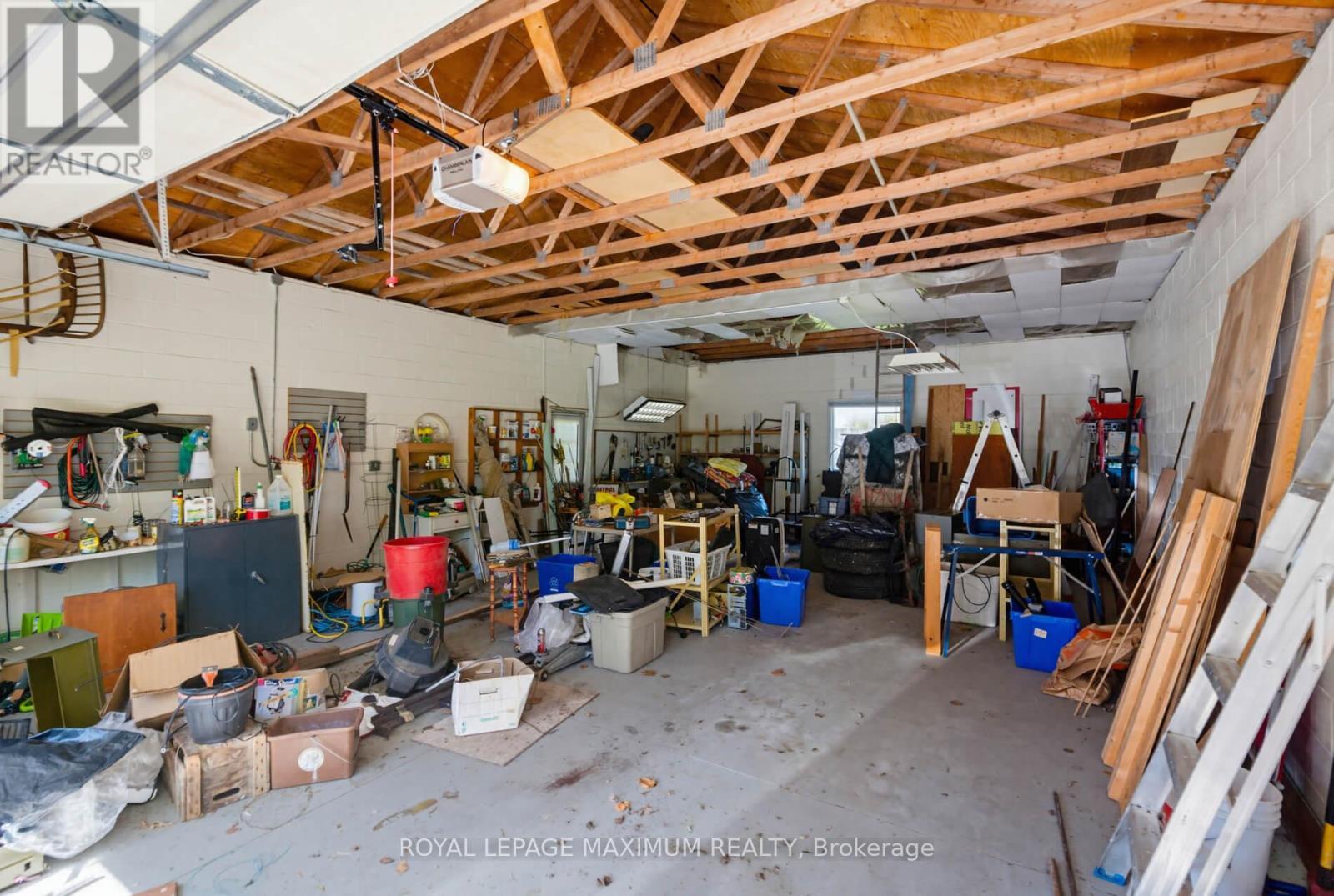 












80 MCDONALD STREET

,
Vaughan,




Ontario
L6A2A9

