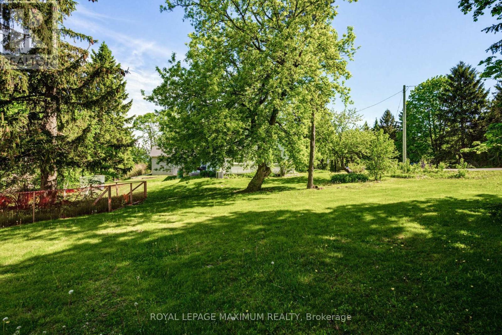 












80 MCDONALD STREET

,
Vaughan,




Ontario
L6A2A9

