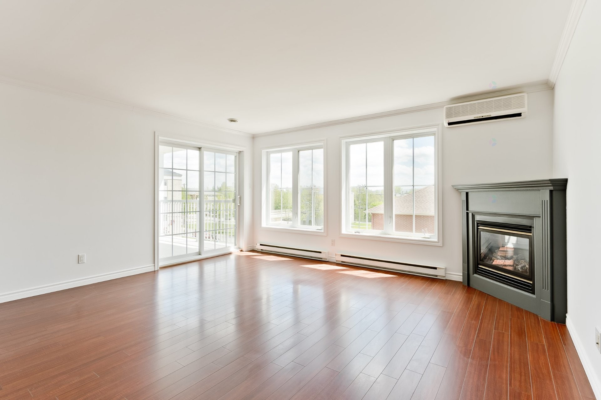 









3002


Rue du Sauvignon

,
Sherbrooke (Les Nations),




QC
J1L0A2

