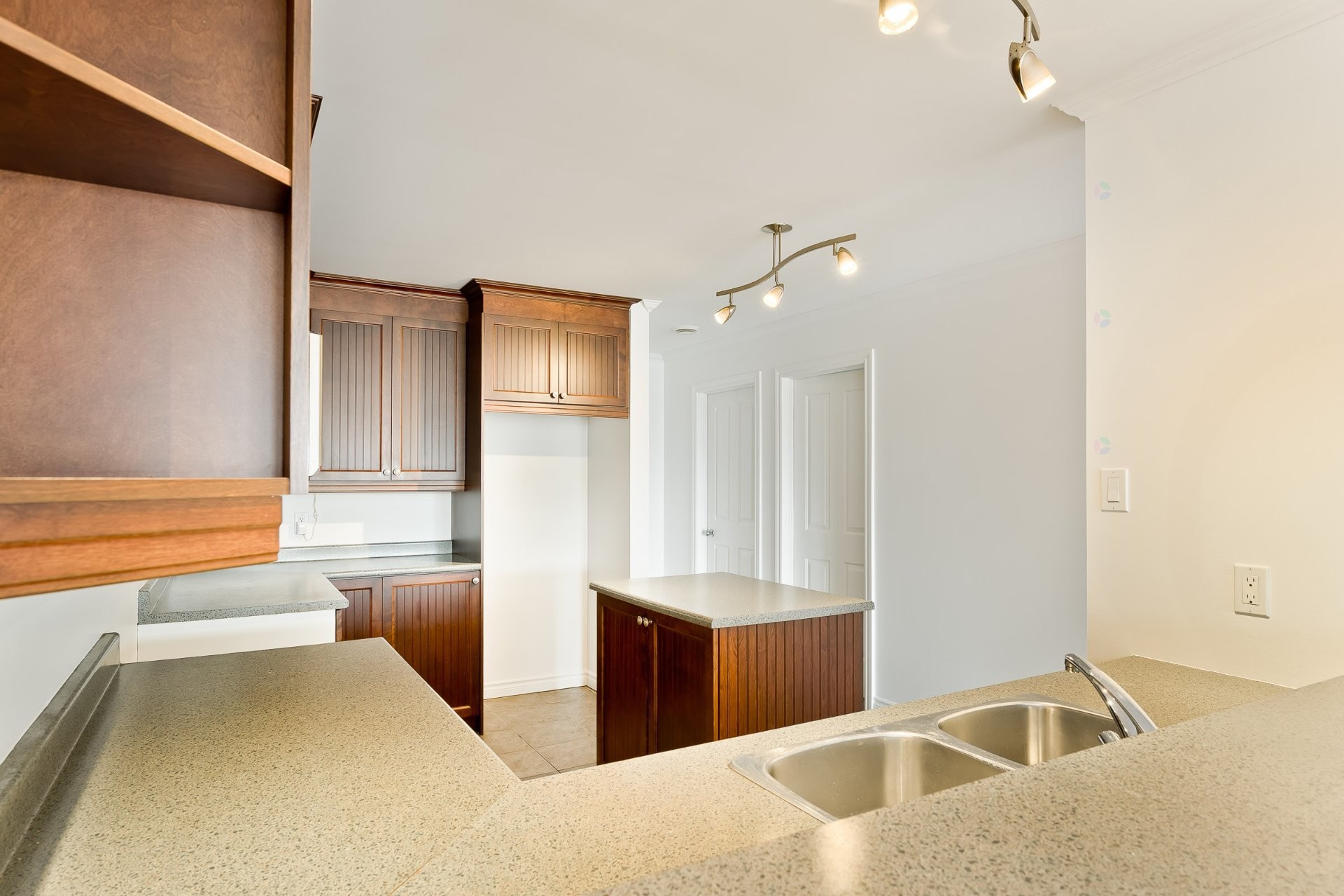 









3002


Rue du Sauvignon

,
Sherbrooke (Les Nations),




QC
J1L0A2

