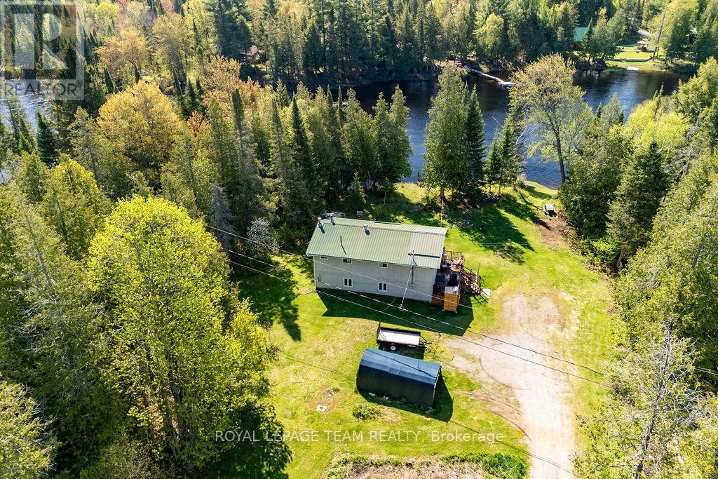 












41 HARRISON TRAIL

,
Greater Madawaska,




Ontario
K0J2R0

