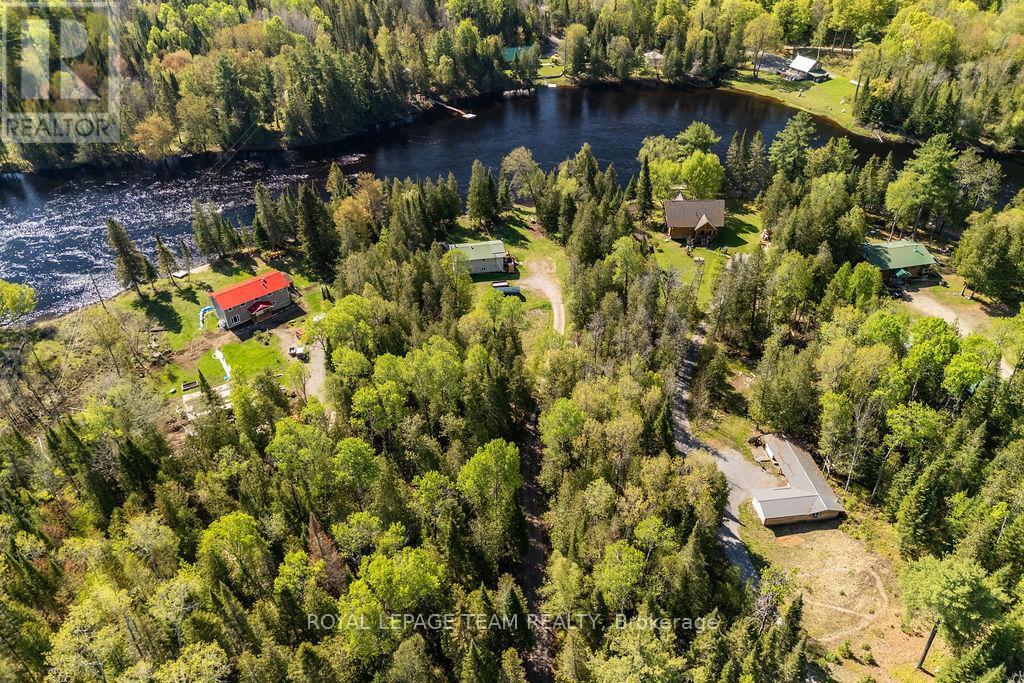 












41 HARRISON TRAIL

,
Greater Madawaska,




Ontario
K0J2R0

