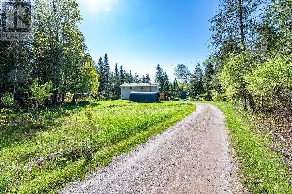 












41 HARRISON TRAIL

,
Greater Madawaska,




Ontario
K0J2R0

