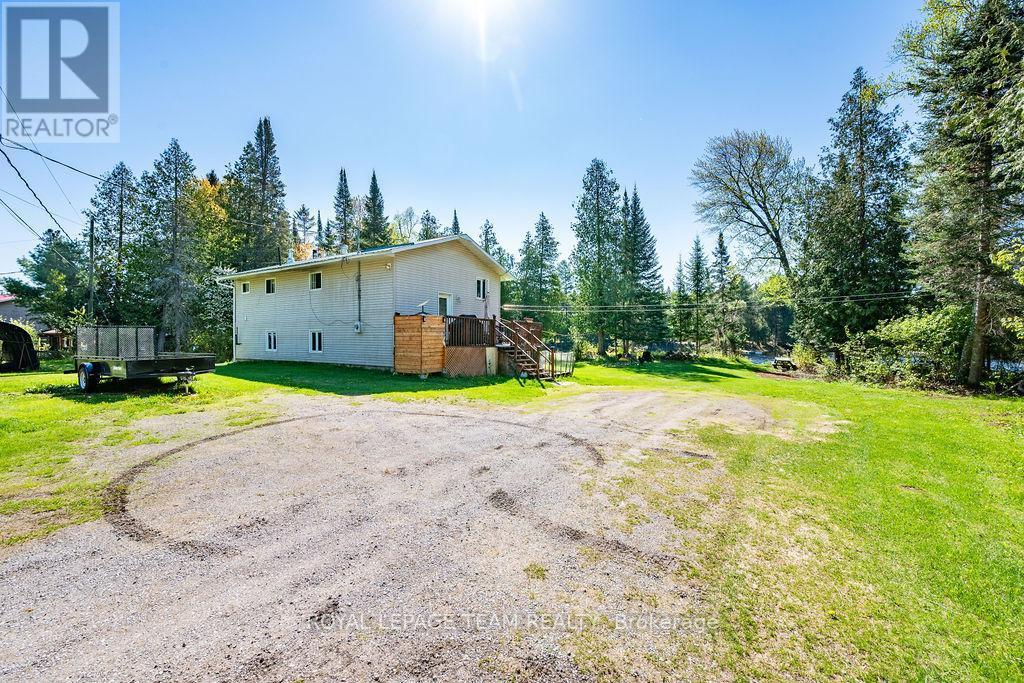 












41 HARRISON TRAIL

,
Greater Madawaska,




Ontario
K0J2R0

