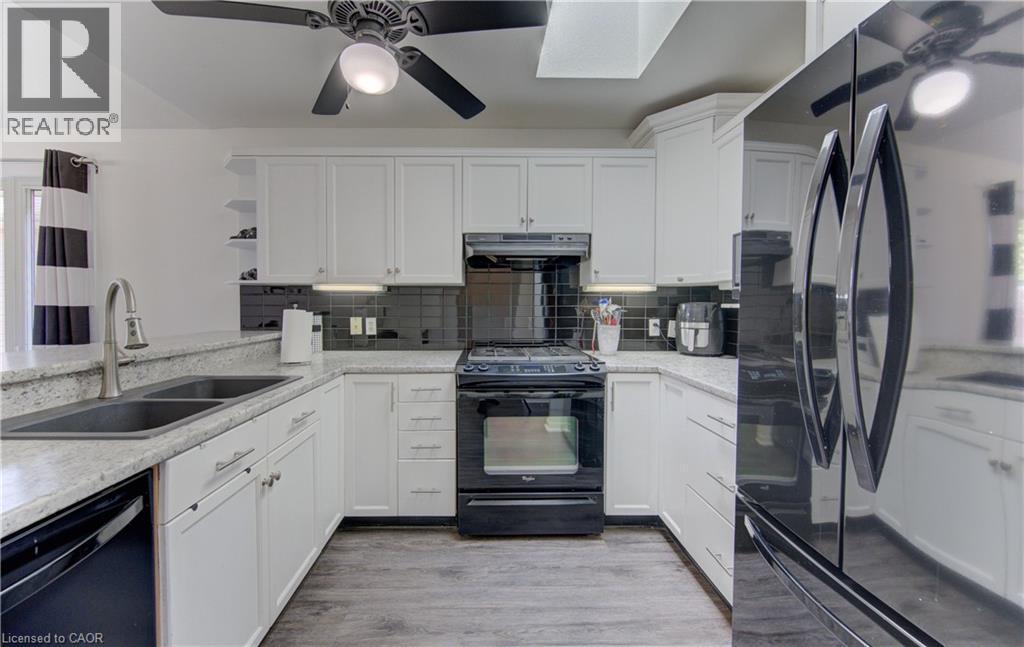












442 SANDBANKS Crescent

,
Waterloo,




Ontario
N2V2J1

