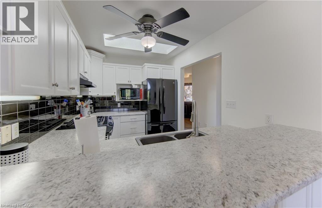 












442 SANDBANKS Crescent

,
Waterloo,




Ontario
N2V2J1

