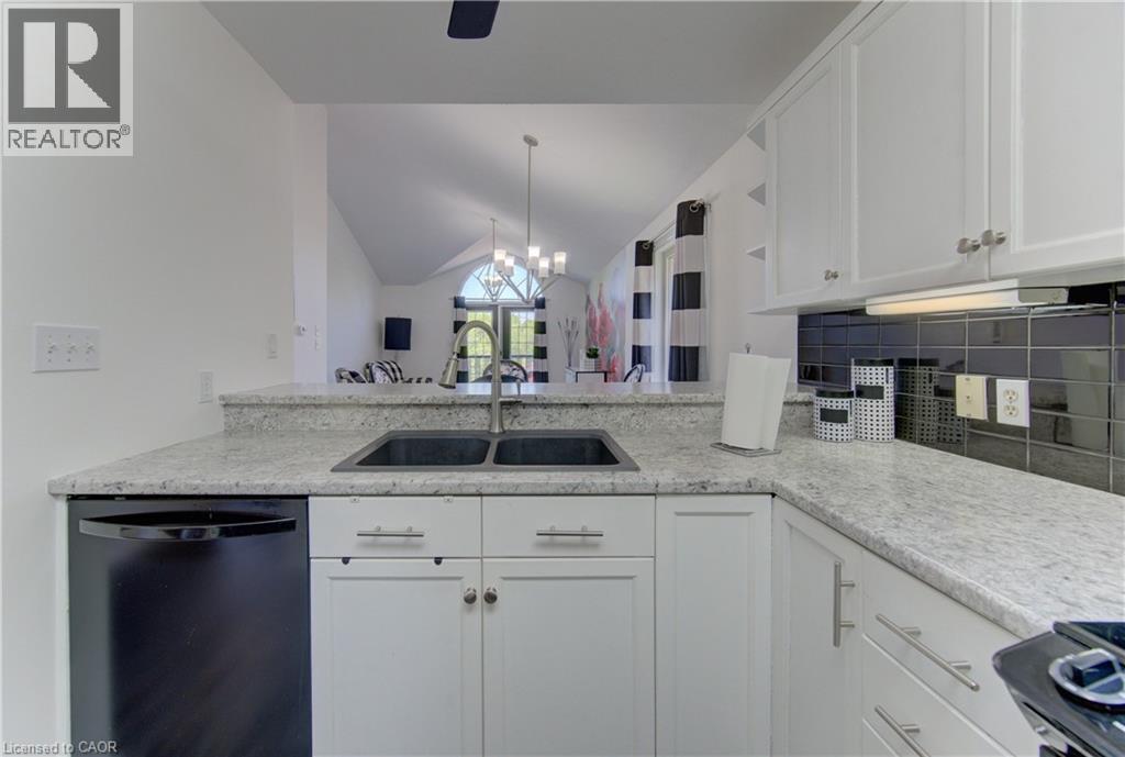 












442 SANDBANKS Crescent

,
Waterloo,




Ontario
N2V2J1

