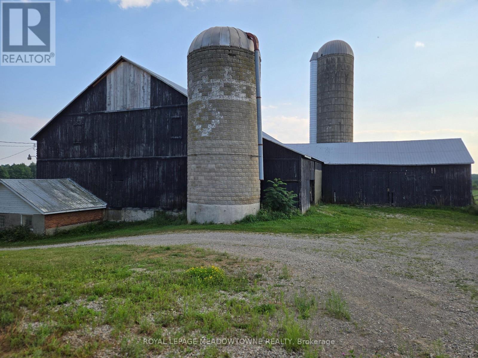 












4958 WELLINGTON RD 125

,
Erin,







Ontario
L7J2L9

