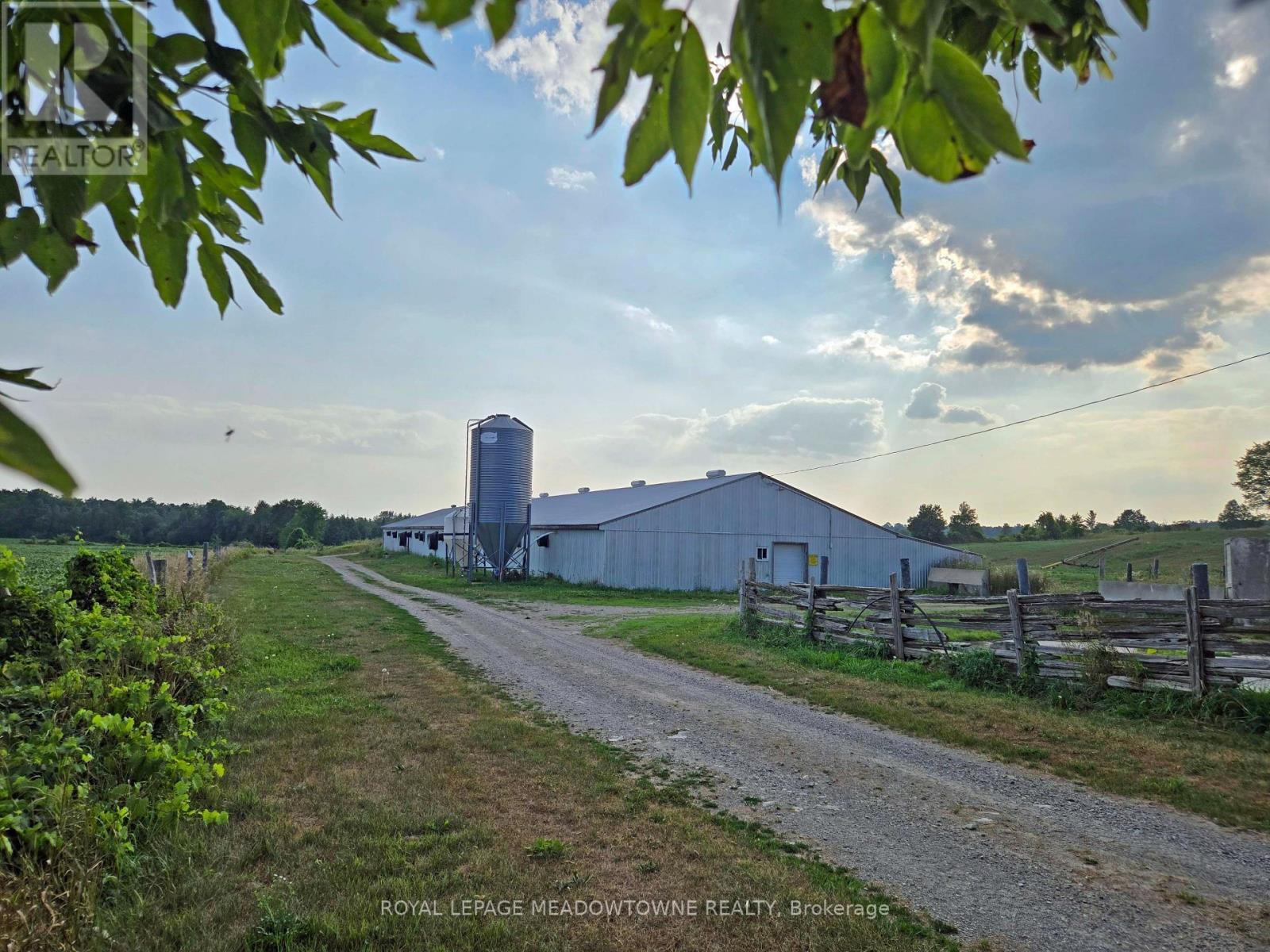 












4958 WELLINGTON RD 125

,
Erin,







Ontario
L7J2L9

