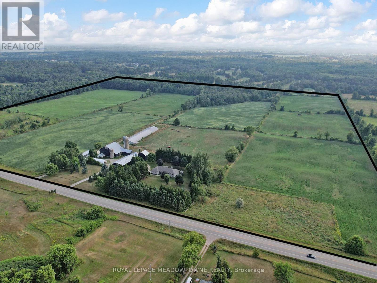 












4958 WELLINGTON RD 125

,
Erin,







Ontario
L7J2L9

