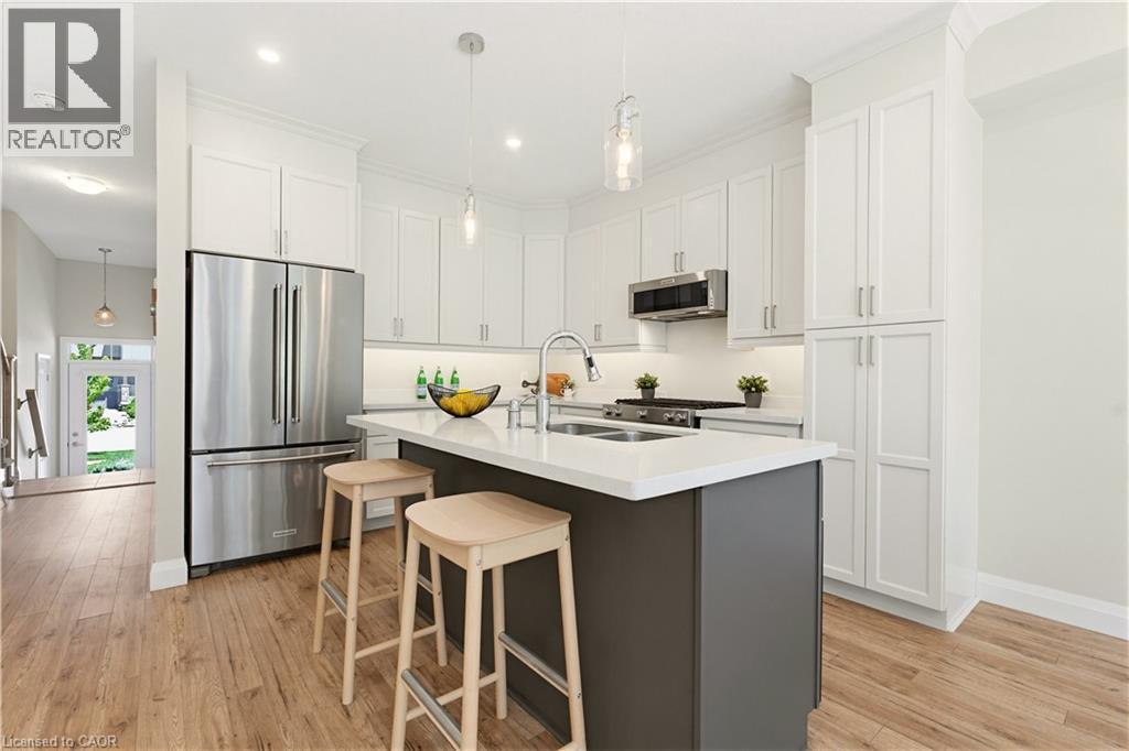 












65 TURNER Avenue

,
Kitchener,




Ontario
N2B2C8

