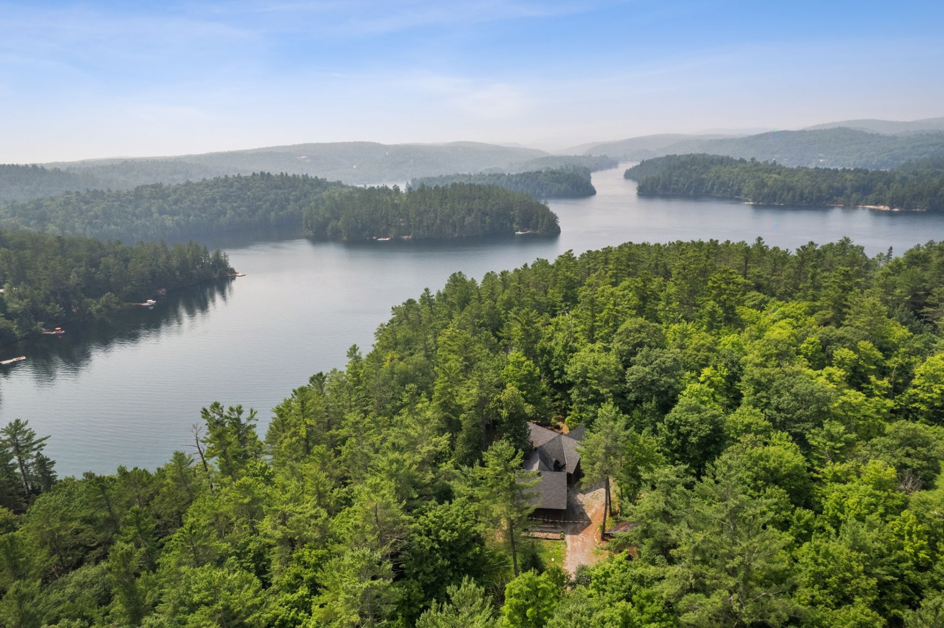 









30


Ch. de la Lyrique

,
Val-des-Monts,




QC
J8N4B3

